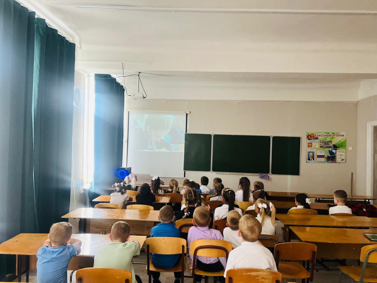 Постер к социальной практике: Мы - маленькие звёзды, нам нравится мечтать!