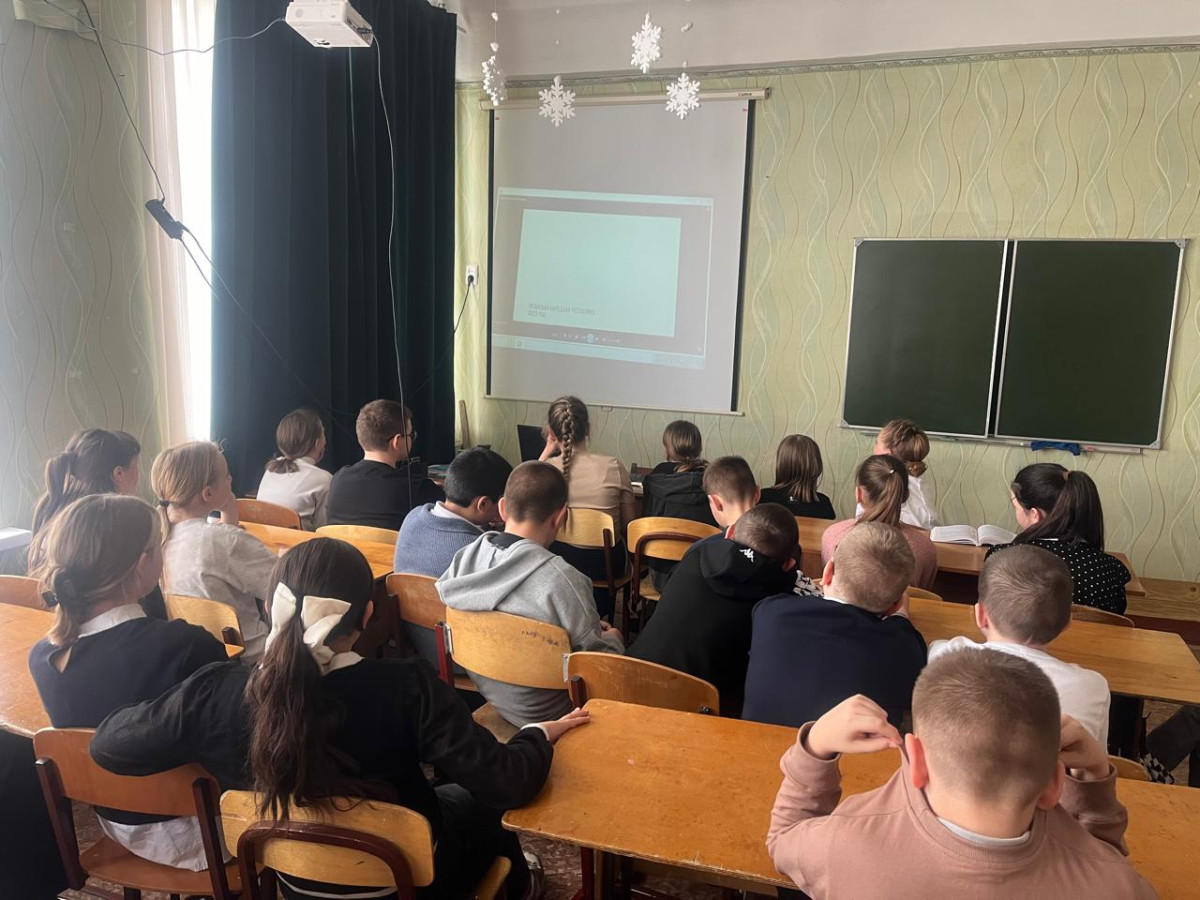 Постер к социальной практике: Доброе дело. Где чисто, там и душа радуется, и сердце счастьем наполняется!