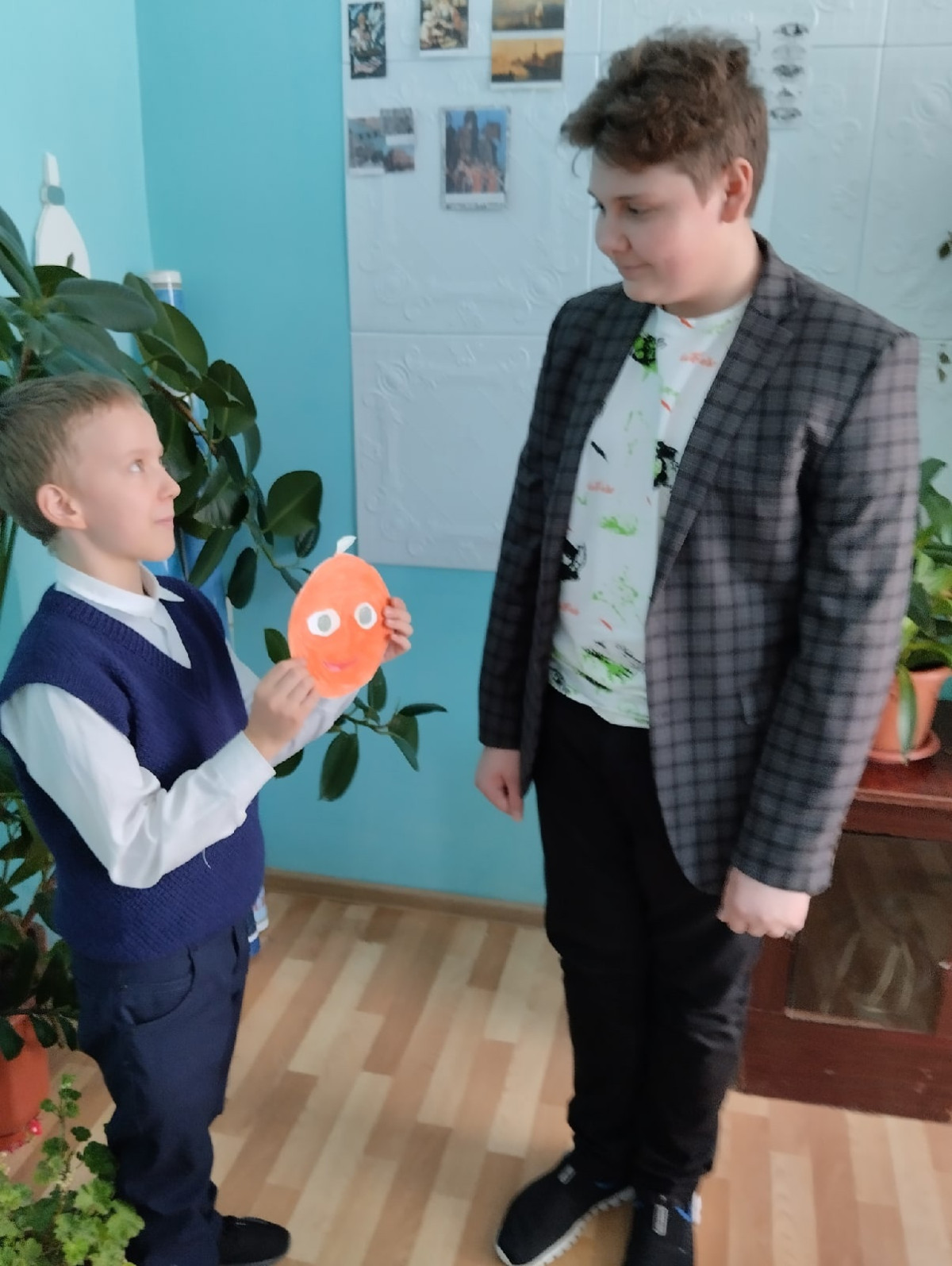 Постер к социальной практике: Пожелания из детских рук