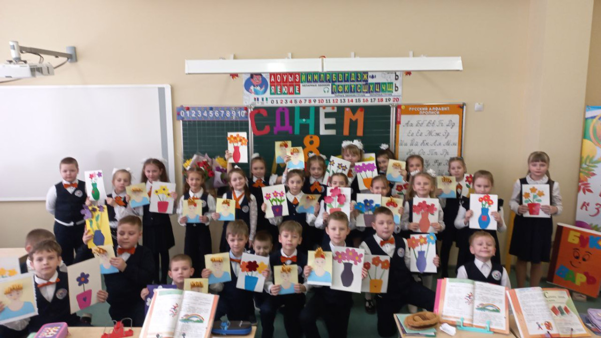 Постер к социальной практике: Дорог не подарок, дорого внимание