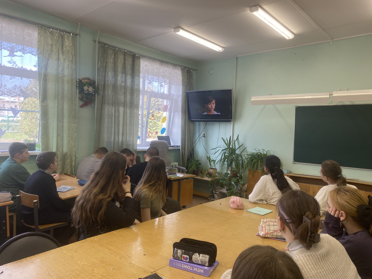 Постер к социальной практике: Дом ветеранов с любовью.