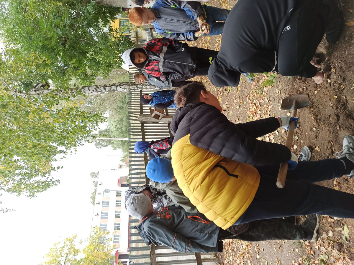 Постер к социальной практике: История страны – это мы