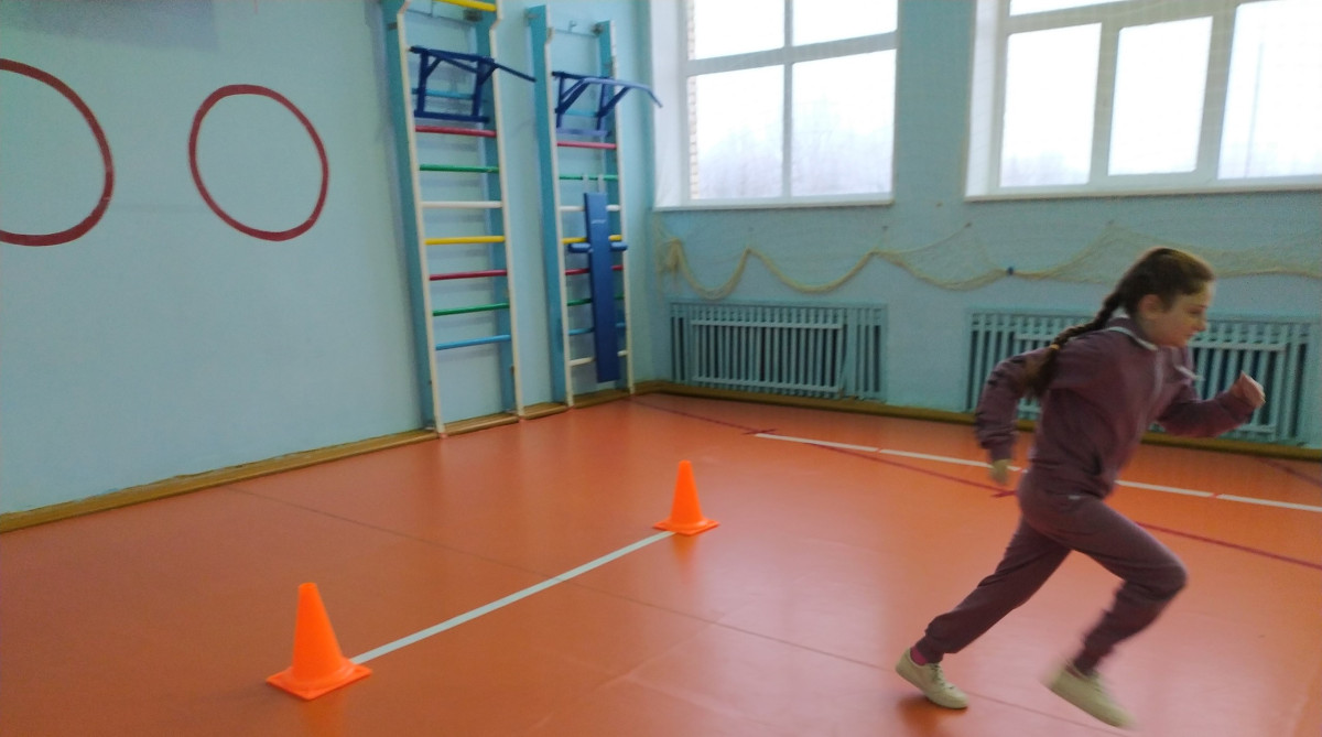 Постер к социальной практике: "Смелые, ловкие, умелые"
