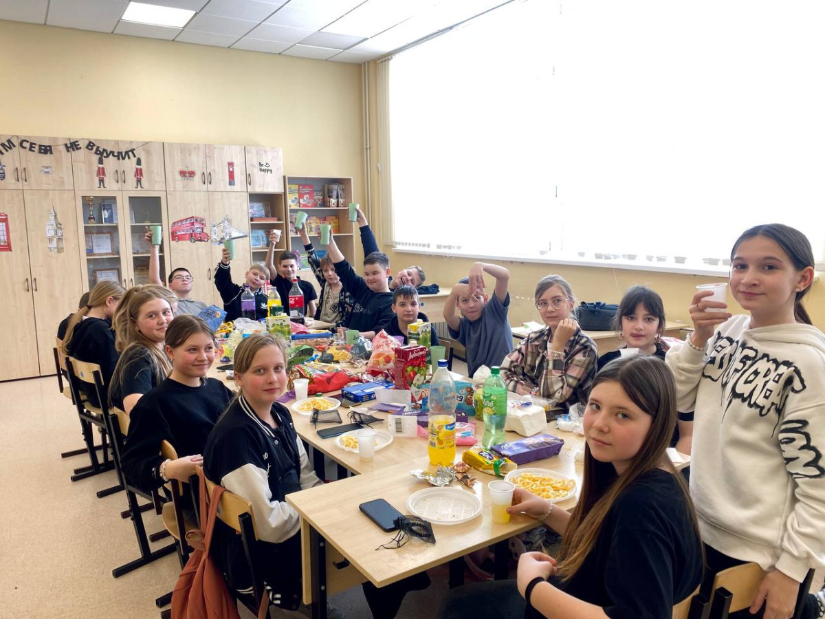 Постер к социальной практике: "Музыка дружбы: чаепитие с мелодиями"