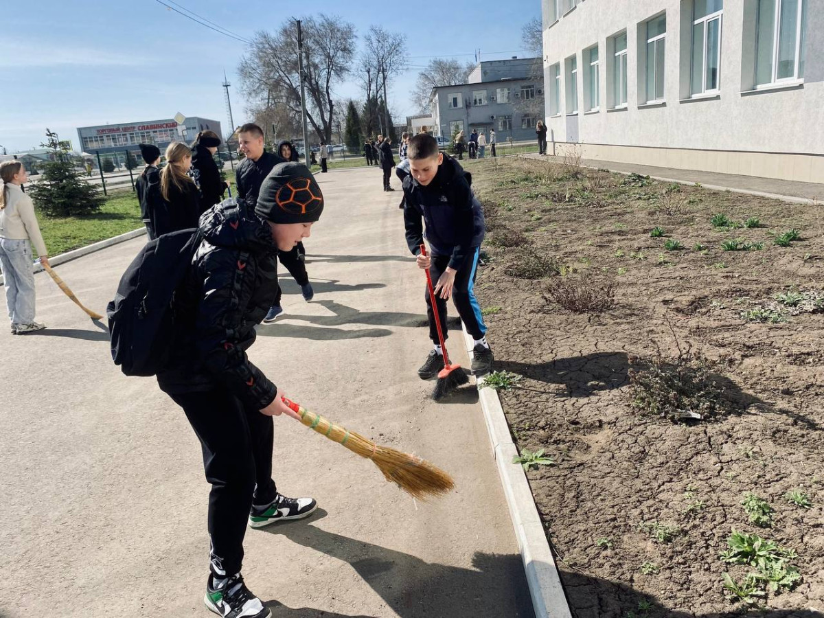 Постер к социальной практике: «Чистый мир – чистые мысли»