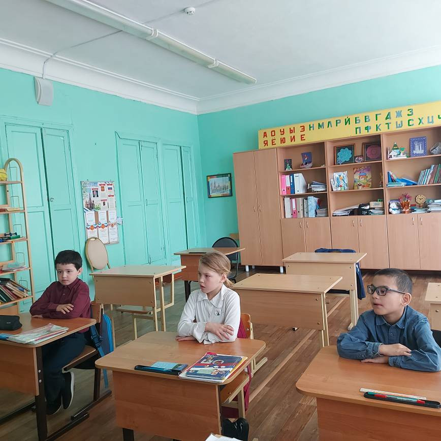 Постер к социальной практике: «Киноуроки в школах России»