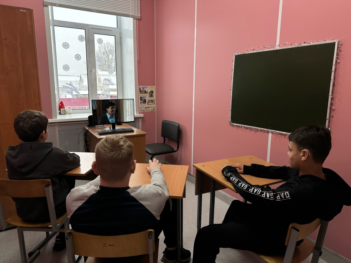 Постер к социальной практике: Покоряем новые вершины!