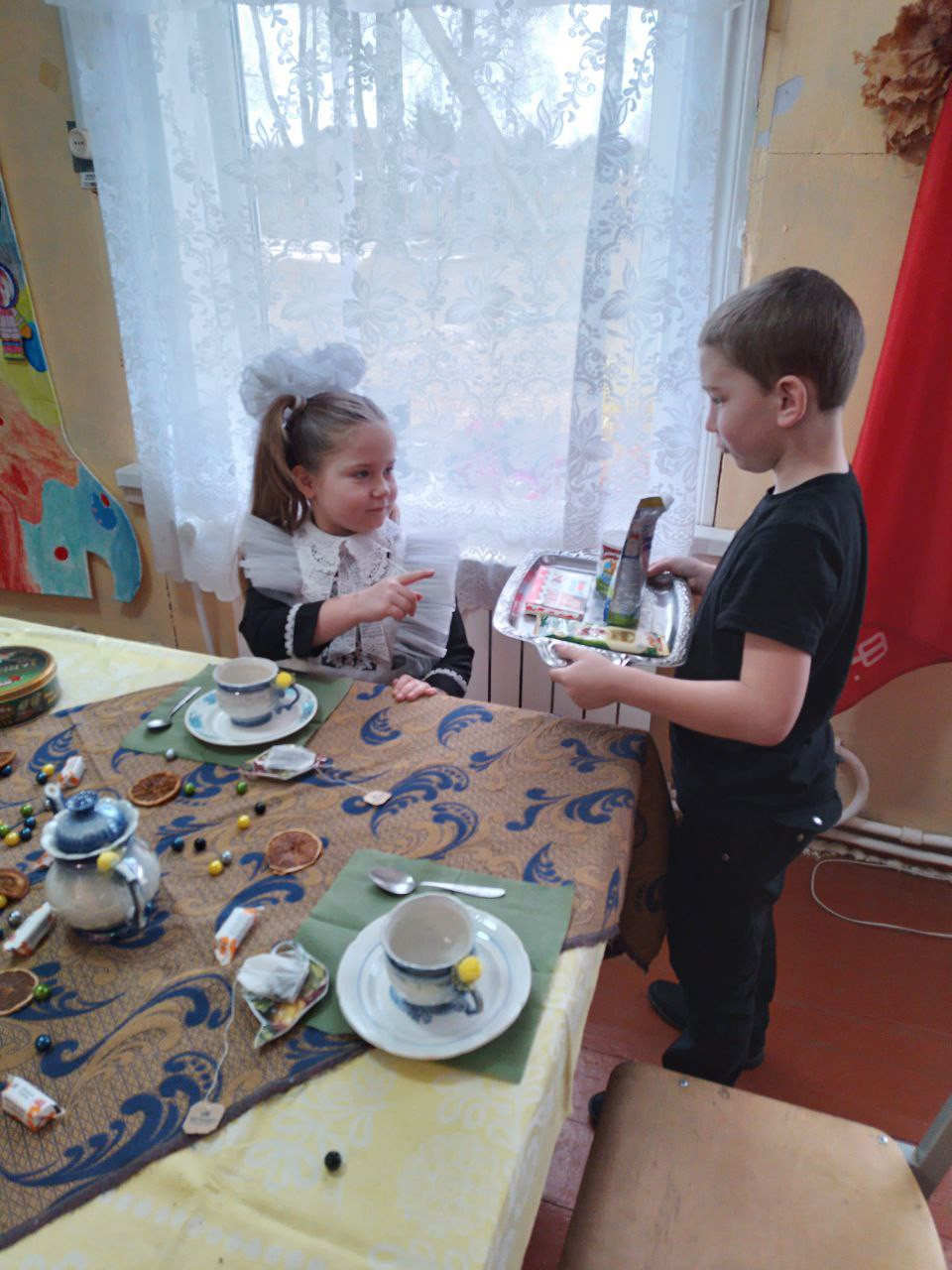 Постер к социальной практике: Внимательность и наблюдательность