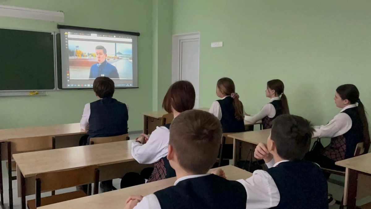 Постер к социальной практике: Сделай мир лучше