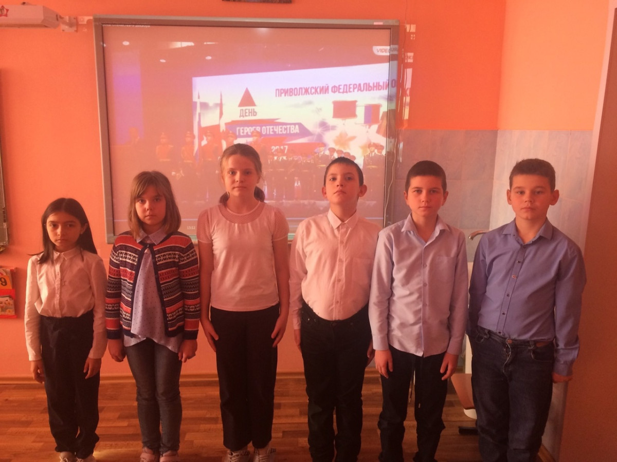 Постер к социальной практике: "Место подвигу в наше время"