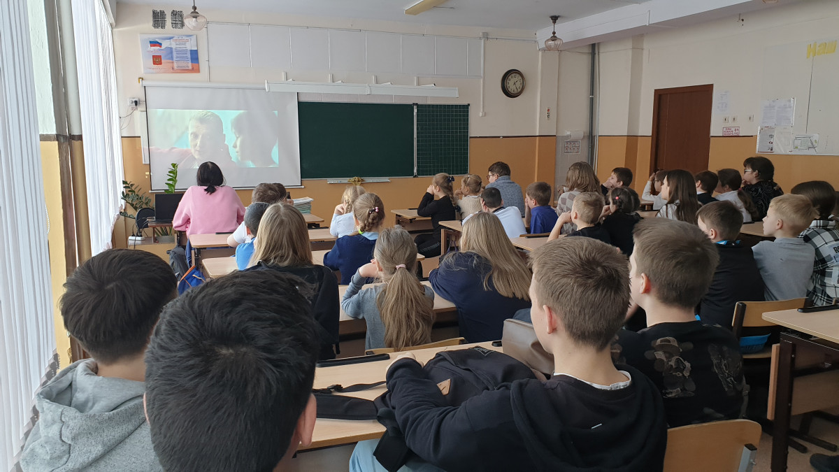 Постер к социальной практике: Лыжные гонки