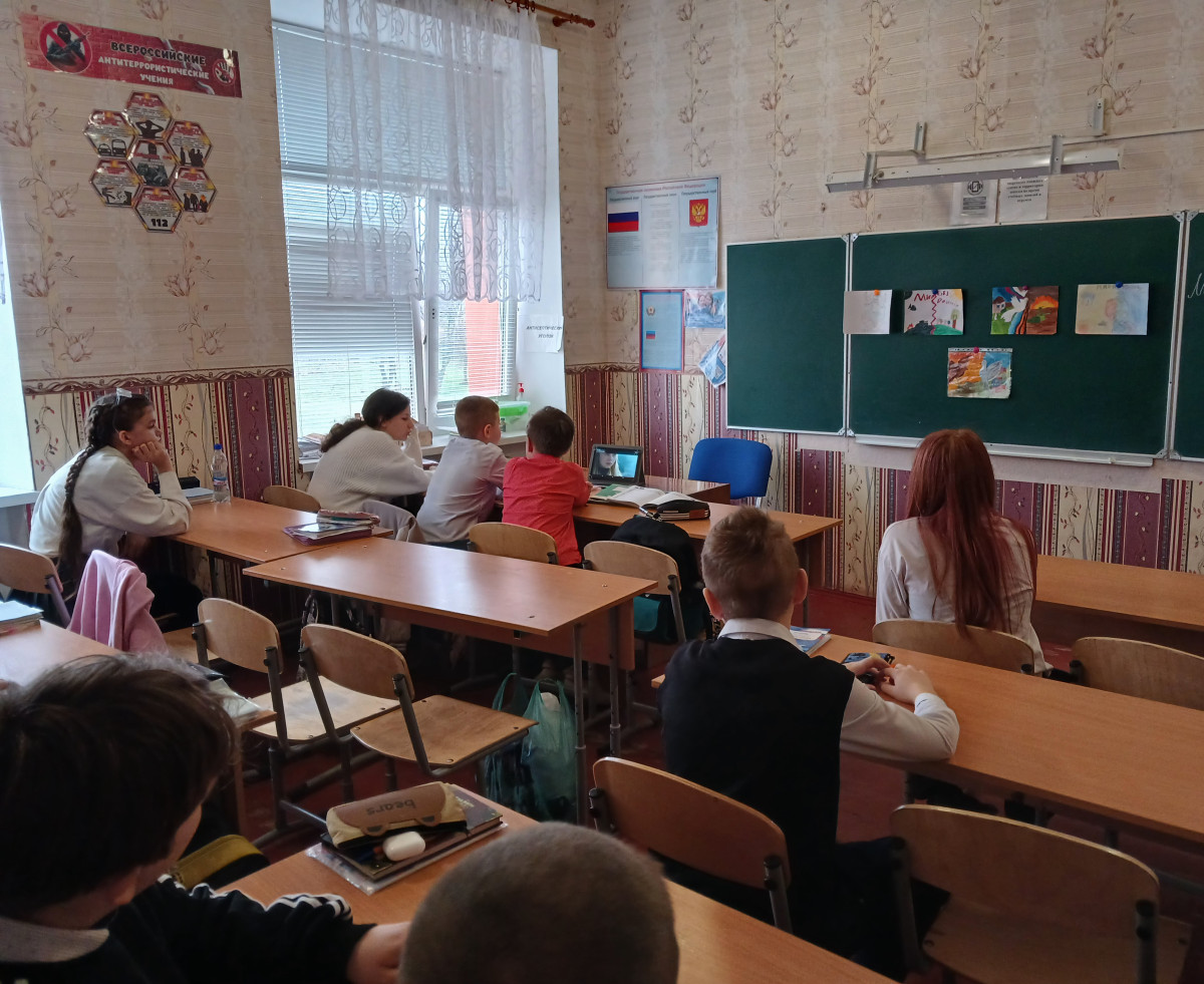 Постер к социальной практике: Счастье