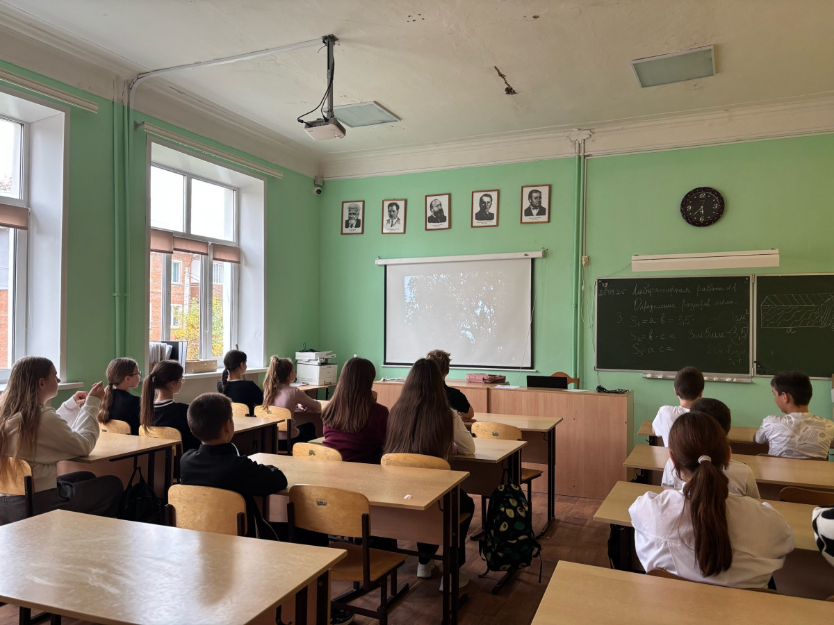 Постер к социальной практике: Время действовать!