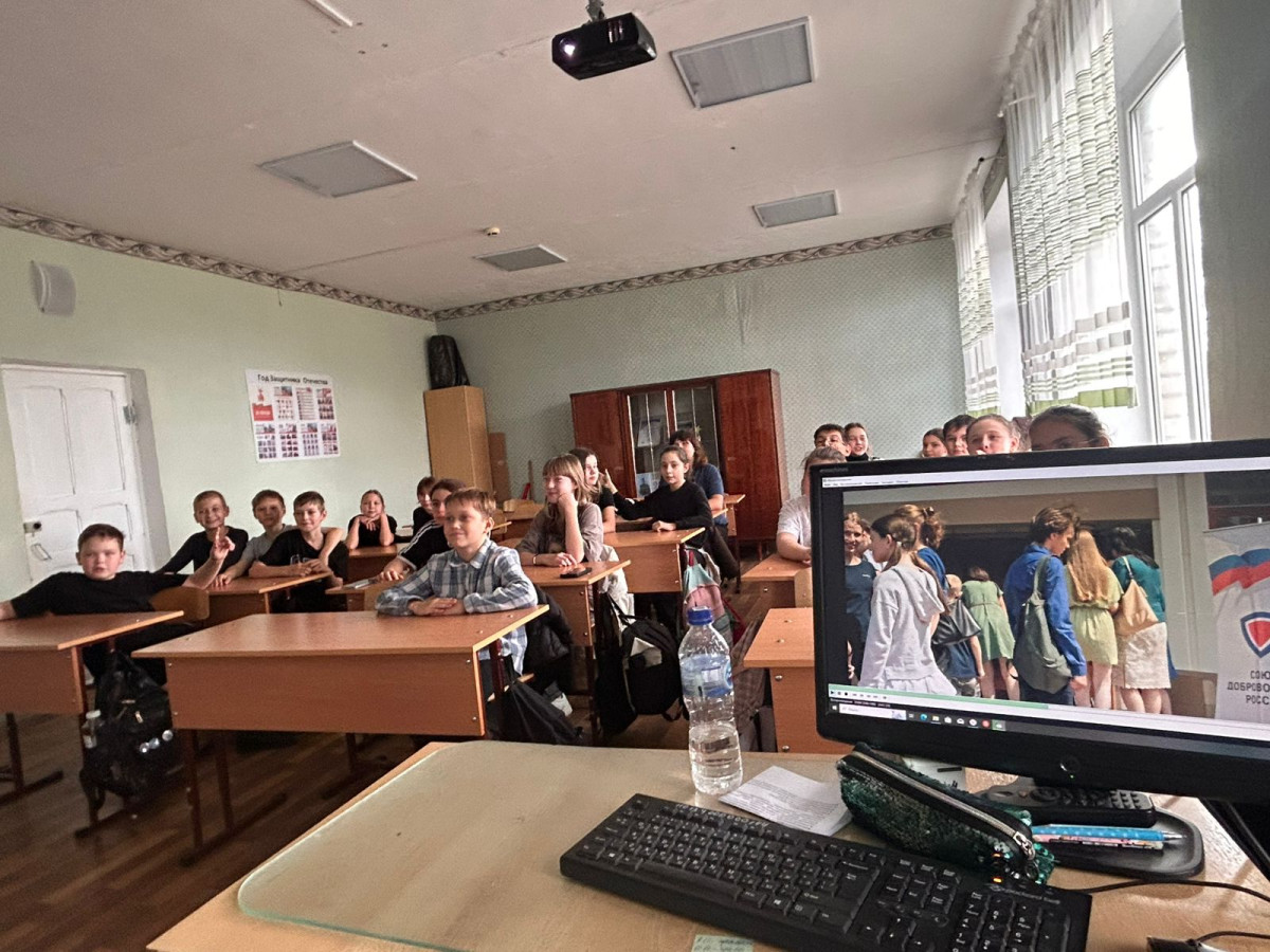 Постер к социальной практике: Доброта без границ: Уроки милосердия