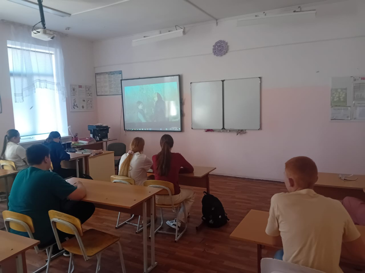 Постер к социальной практике: Киноурок