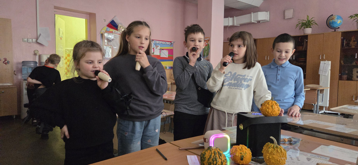 Постер к социальной практике: «Сохранение семейных традиций: связь поколений»