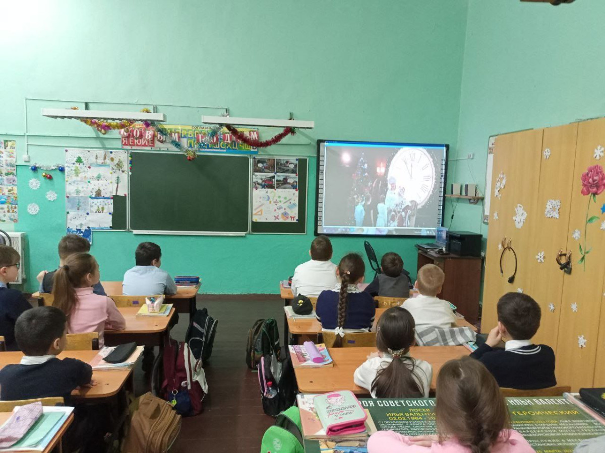 Постер к социальной практике: Новогоднее волшебство