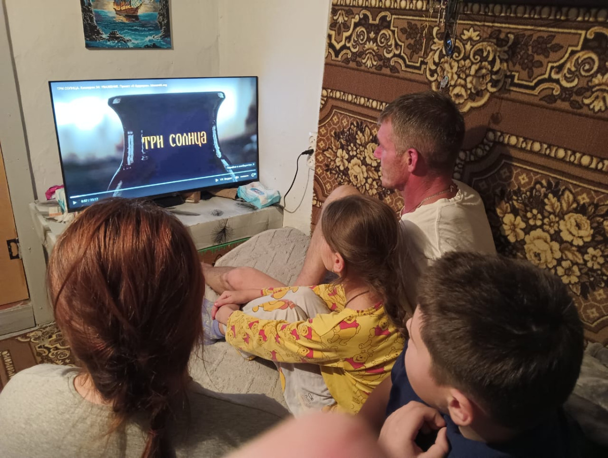 Постер к социальной практике: Добрые дела дарят три радости