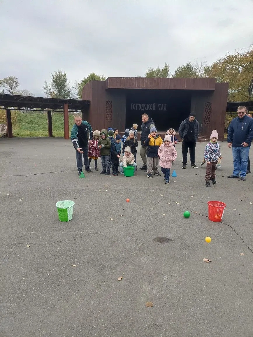 Постер к социальной практике: Весёлый поход