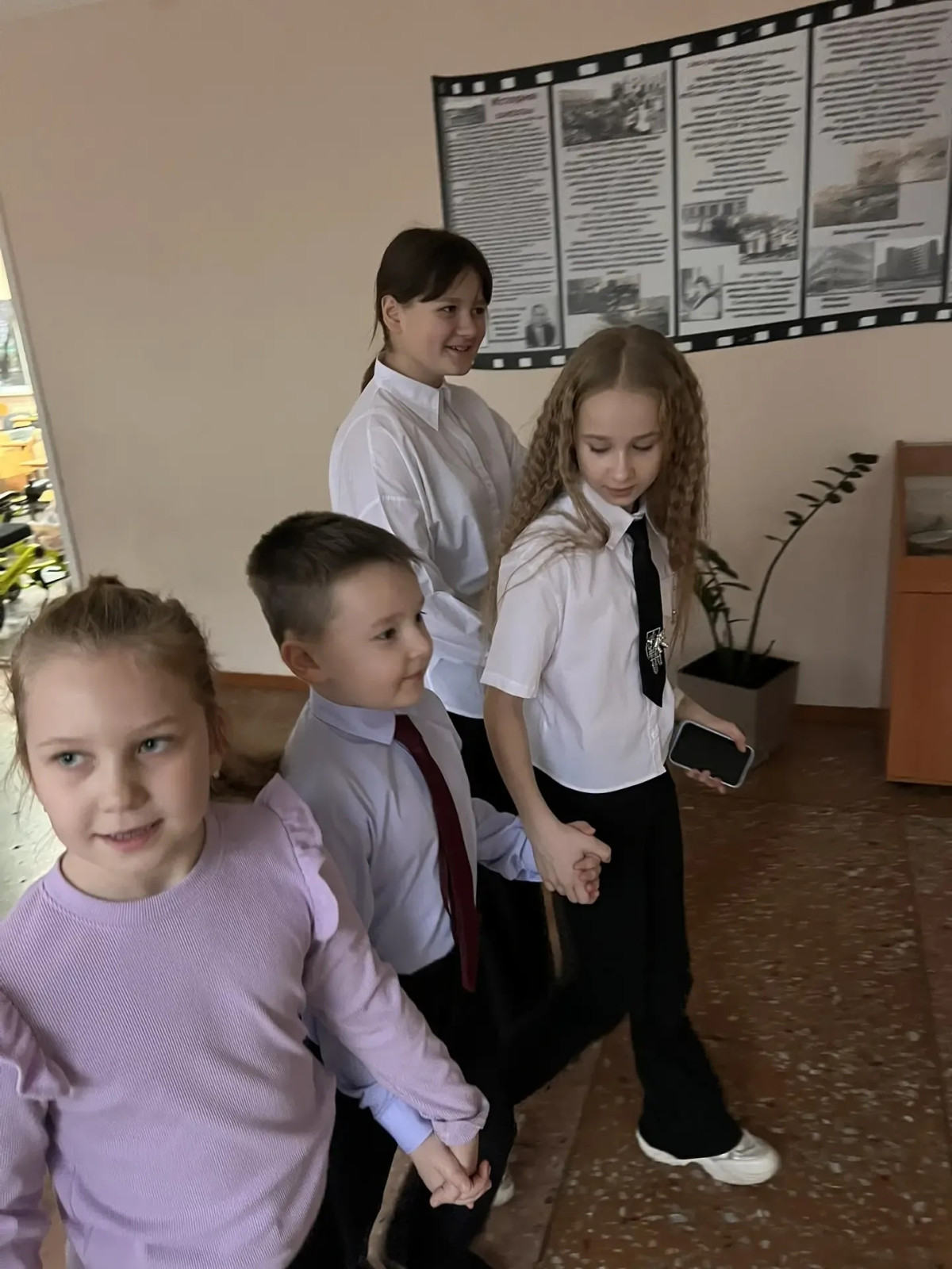 Постер к социальной практике: «От справедливого решения к реальному делу: воплощение идеи «справедливой заботы»