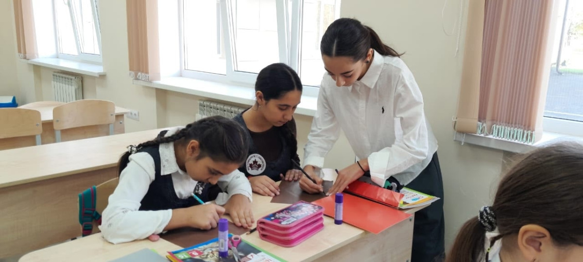 Постер к социальной практике: «Слово и дело: путь к добру»