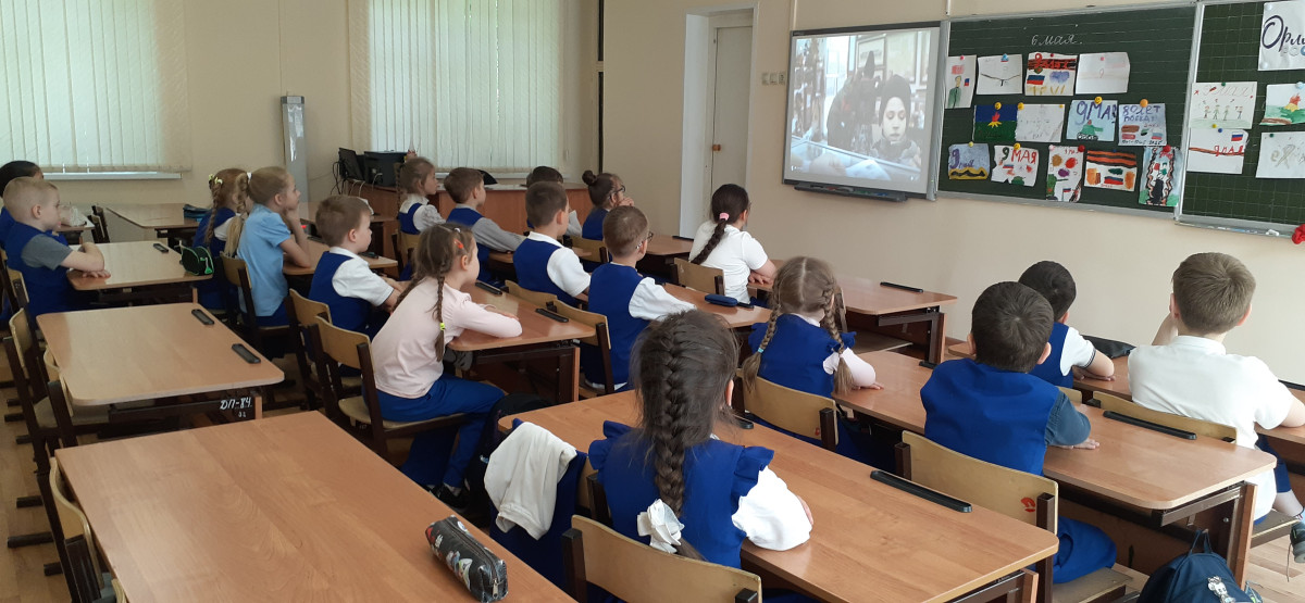 Постер к социальной практике: Цветущая клумба