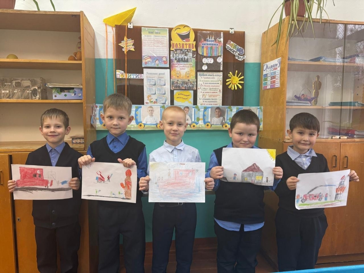 Постер к социальной практике: герой, пример для подражания