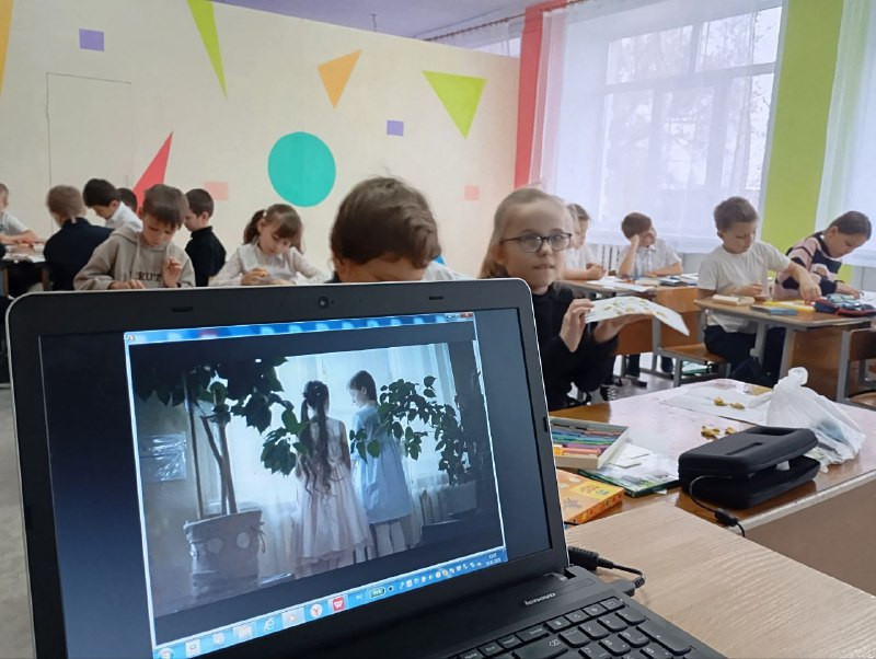 Постер к социальной практике: "Честность прежде всего"