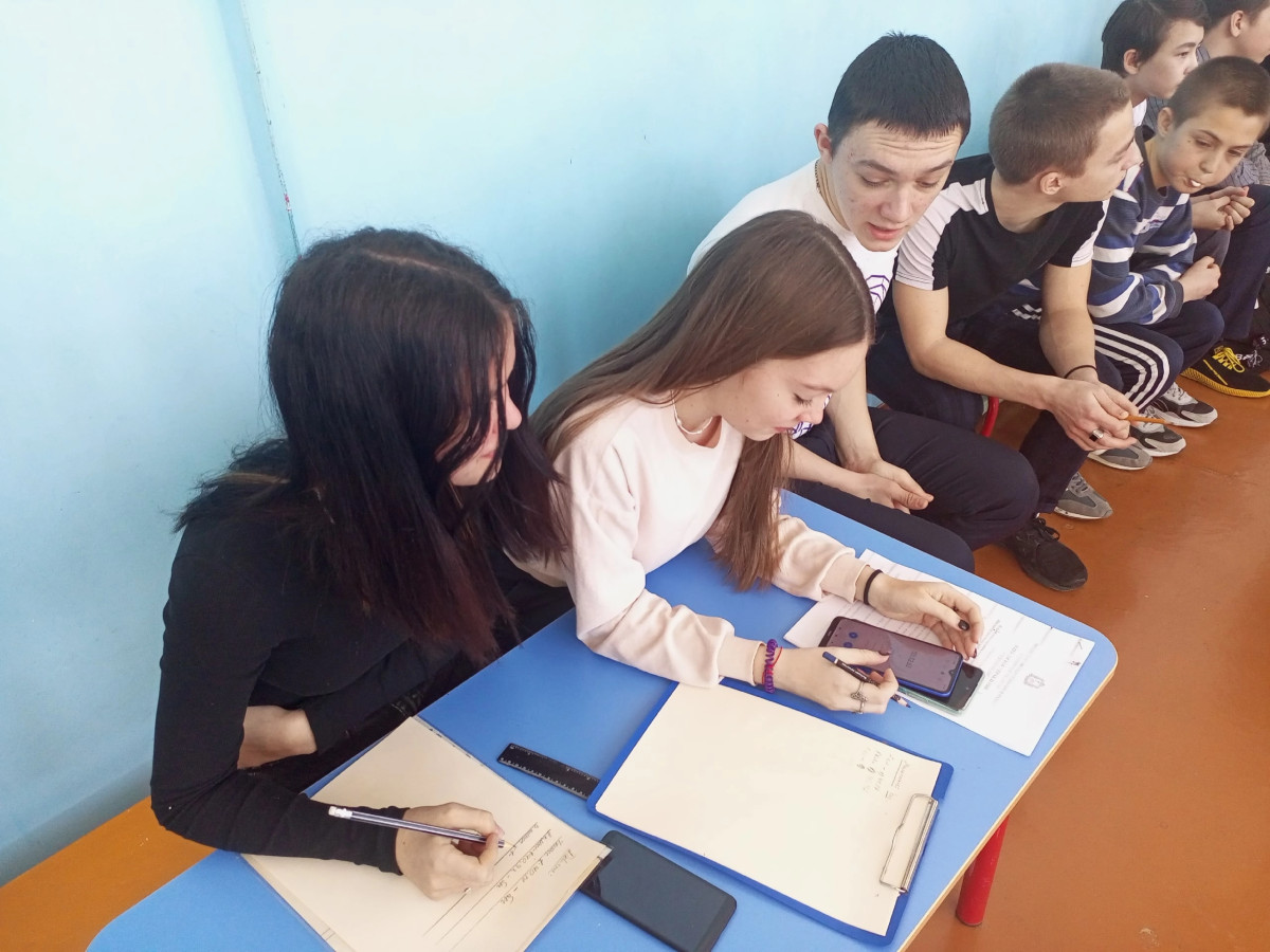 Постер к социальной практике: Мы - за здоровый образ жизни!