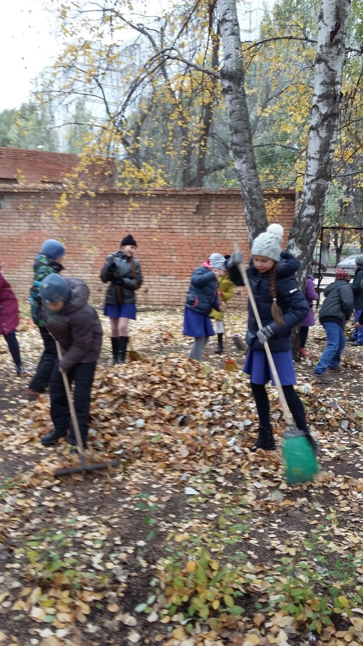 Постер к социальной практике: Кто любит добрые дела, тому и жизнь мила.