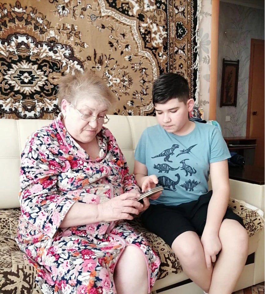 Постер к социальной практике: "Наши родные"