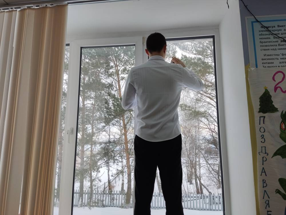 Постер к социальной практике: В труде рождаются герои!