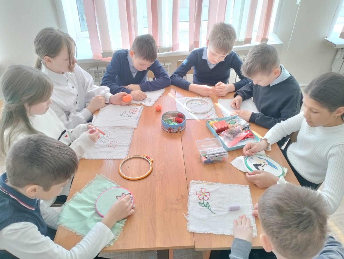 Постер к социальной практике: Твори добро!