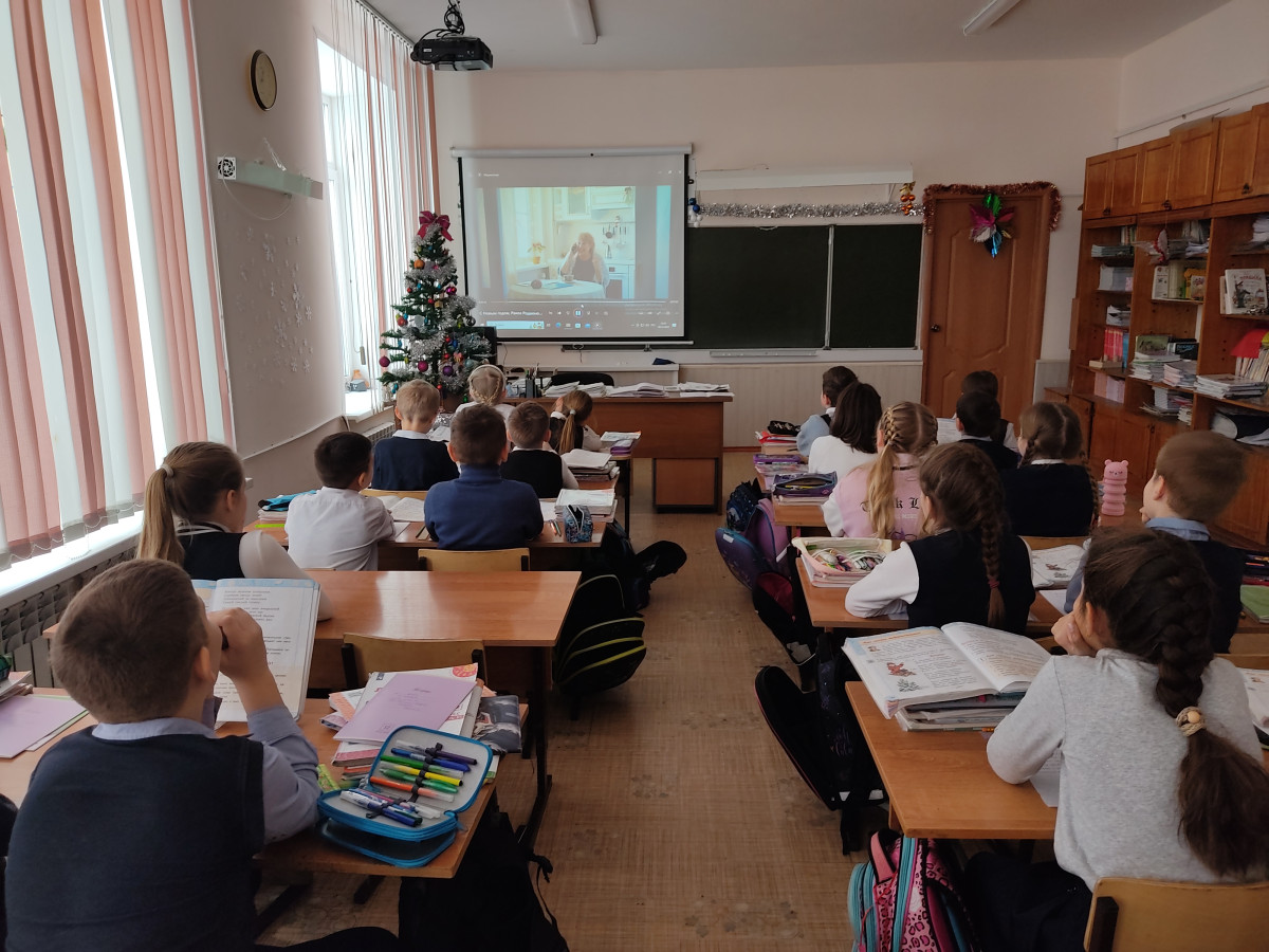 Постер к социальной практике: Умей сделать все, что в твоих силах для людей.