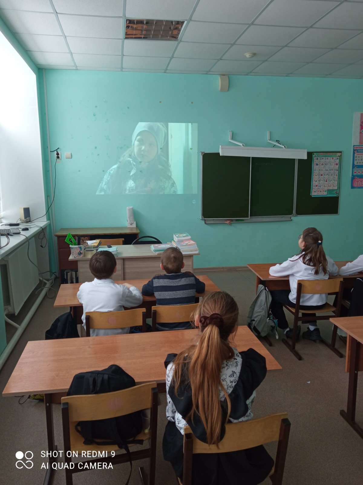 Постер к социальной практике: Твоя помощь кому-то нужна
