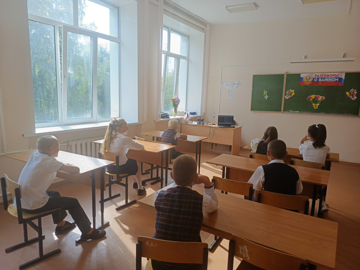Постер к социальной практике: Акция "От чистого сердца": Тепло и забота для героев СВО в каждом чайном наборе»