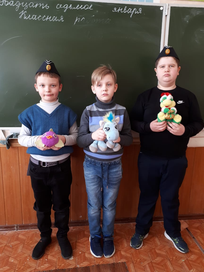 Постер к социальной практике: Учимся бескорыстию