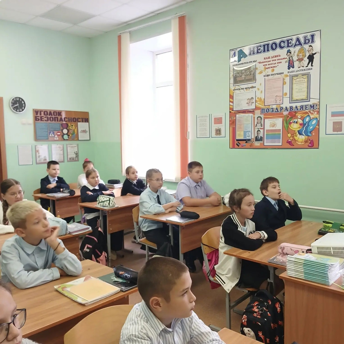 Постер к социальной практике: "Их ждут дома живыми и здоровыми"
