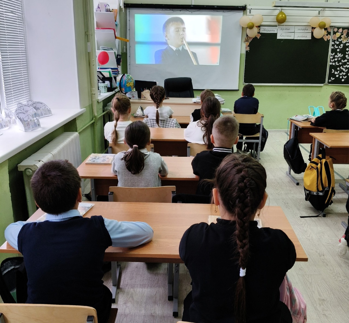 Постер к социальной практике: О чем песня ветра?