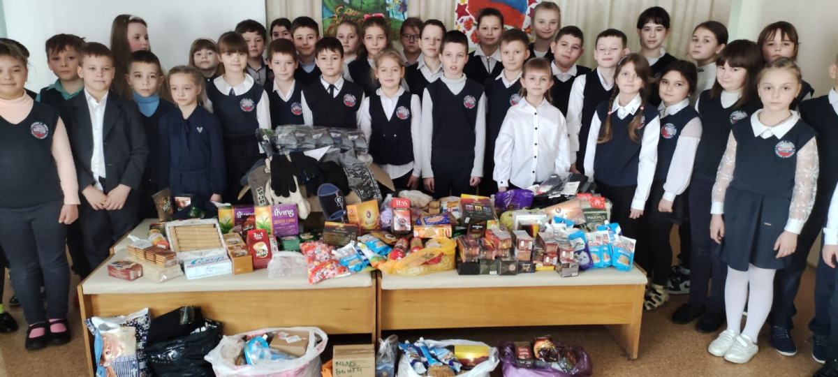 Постер к социальной практике: С днем Защитника Отечества!