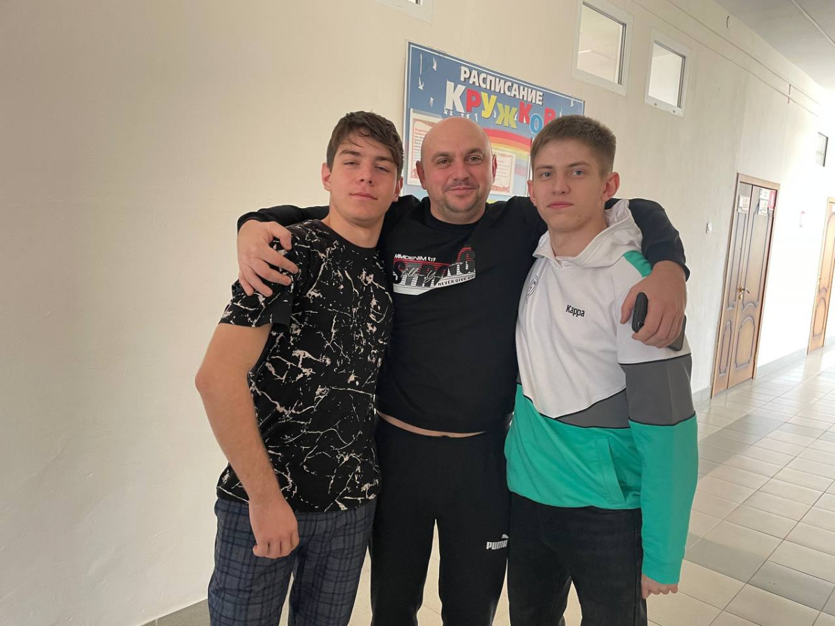 Постер к социальной практике: Подари немного счастья