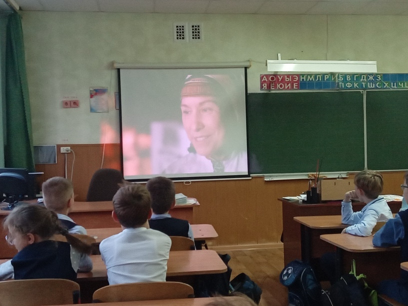 Постер к социальной практике: Уважай других и тебя будут уважать!