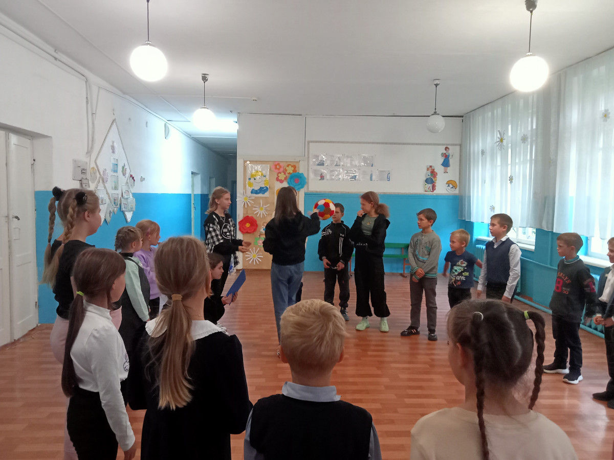 Постер к социальной практике: «Зачем человеку быть честным и порядочным?»