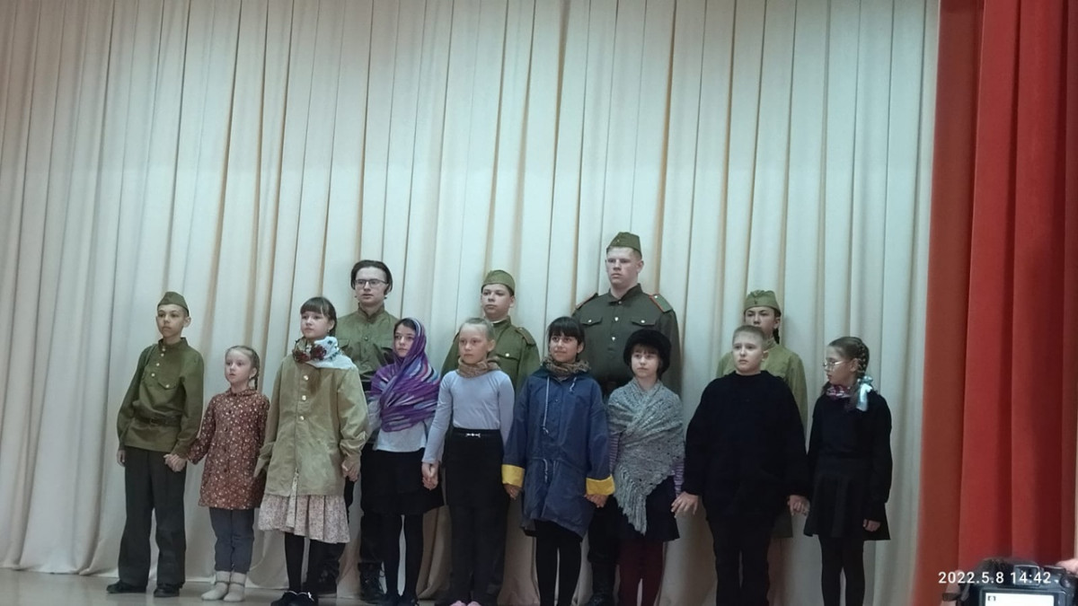Постер к социальной практике: Премьера спектакля "А может не было войны?"