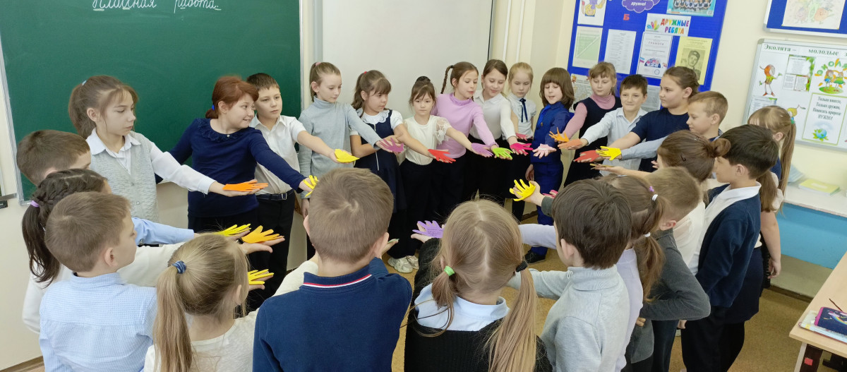 Постер к социальной практике: Круг добрых дел