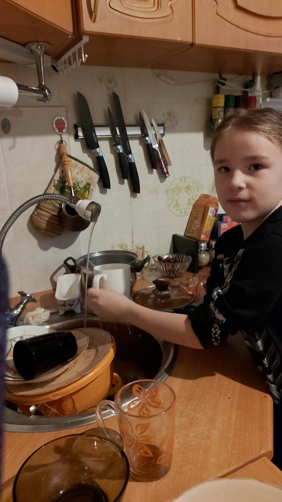 Постер к социальной практике: "Больше дела, меньше слов"