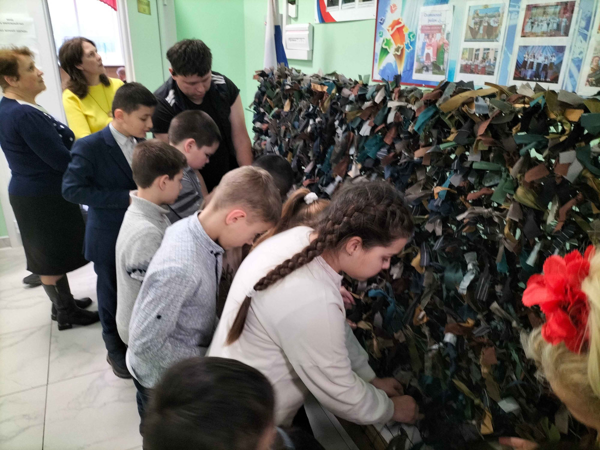 Постер к социальной практике: "Звёздочки добра из 3 класса"