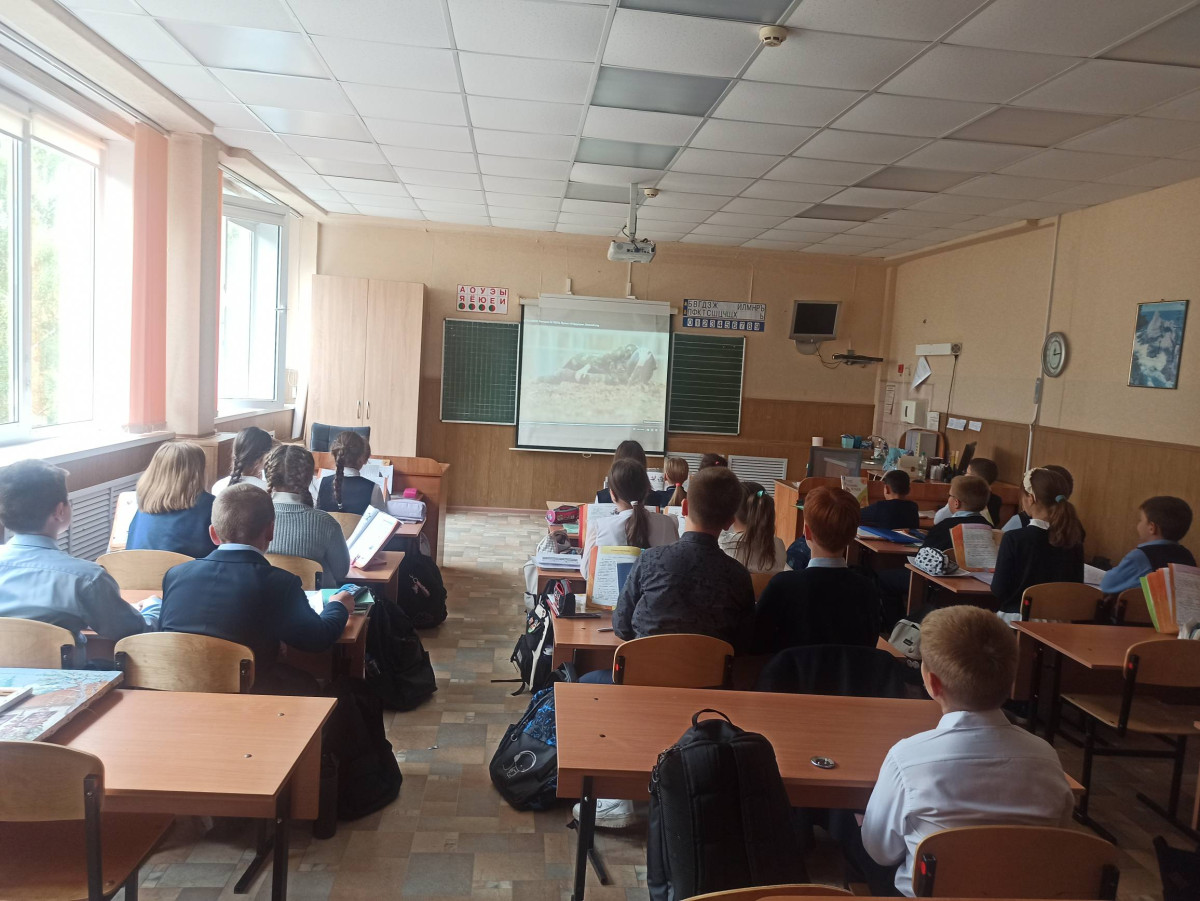Постер к социальной практике: Честь приобретается поступками