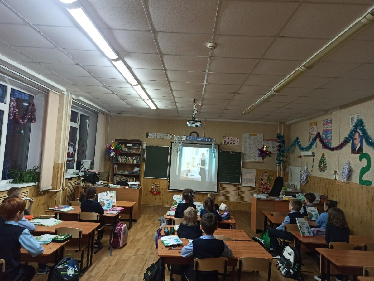 Постер к социальной практике: Быть благодарным, значит быть счастливым.