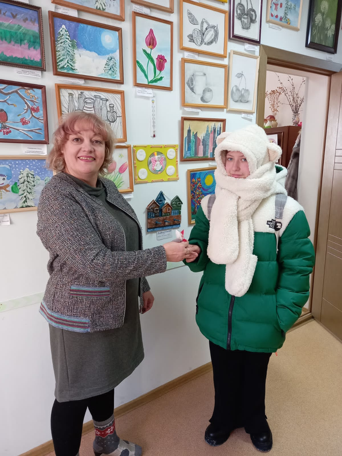 Постер к социальной практике: Подари улыбку миру!